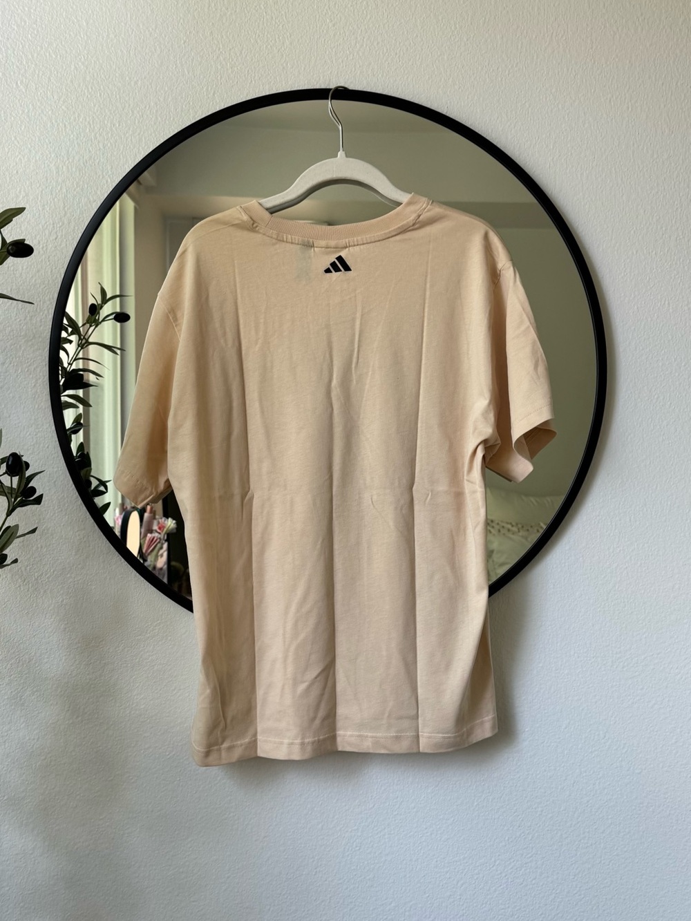 Adidas x Farm Rio Beige Butterfly Graphic Women’s T‑Shirt - Picture 5 of 9